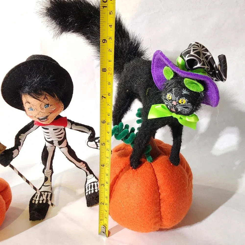 Annalee Dolls Halloween Set - Witch, Skeleton & Black Cat on‎ Pumpkins - Retired